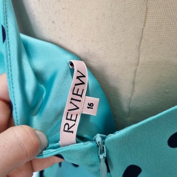 Review Deepwater Blue Pleated Polka Dot Midi Dress with Belt Size 16 - Picture 8 of 9